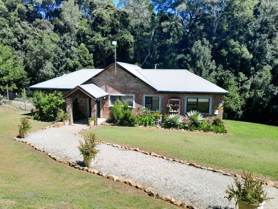 36 Bedroom Property for Sale in Harkerville A H Western Cape